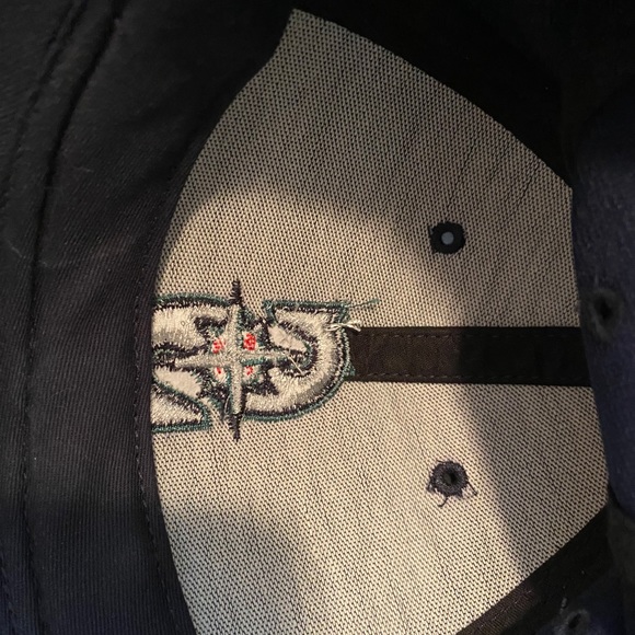 Seattle Mariners Cap - Picture 3 of 4
